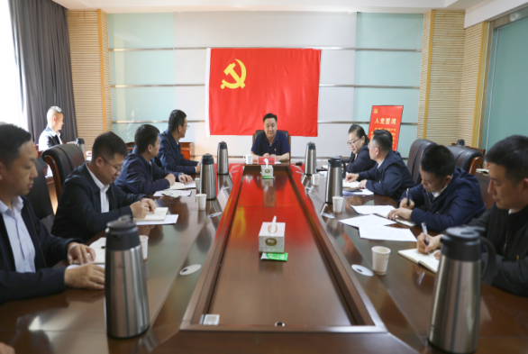 自治区应急管理厅厅长以普通党员身份参加办公室党支部主题党日活动